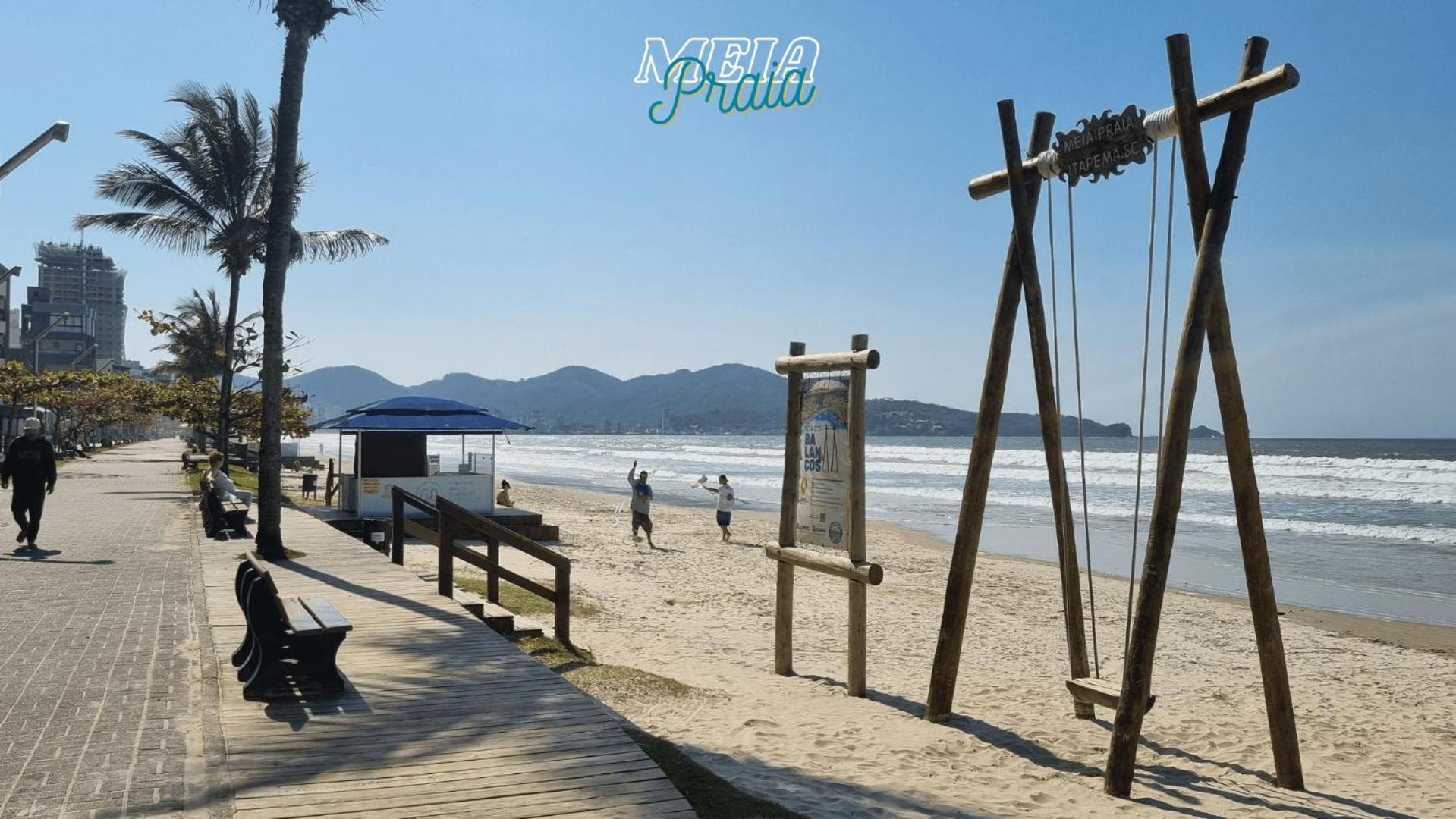 Aps Em Container Na Meia Praia, Itapema, Sc - Tetto Stays Екстериор снимка